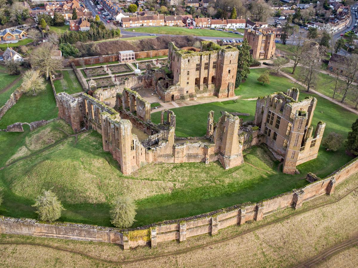 Aerial view of the ruins of Kenilworth Castle